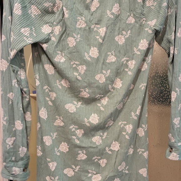 O’Neill - shirt dress (small) - Picture 3 of 5